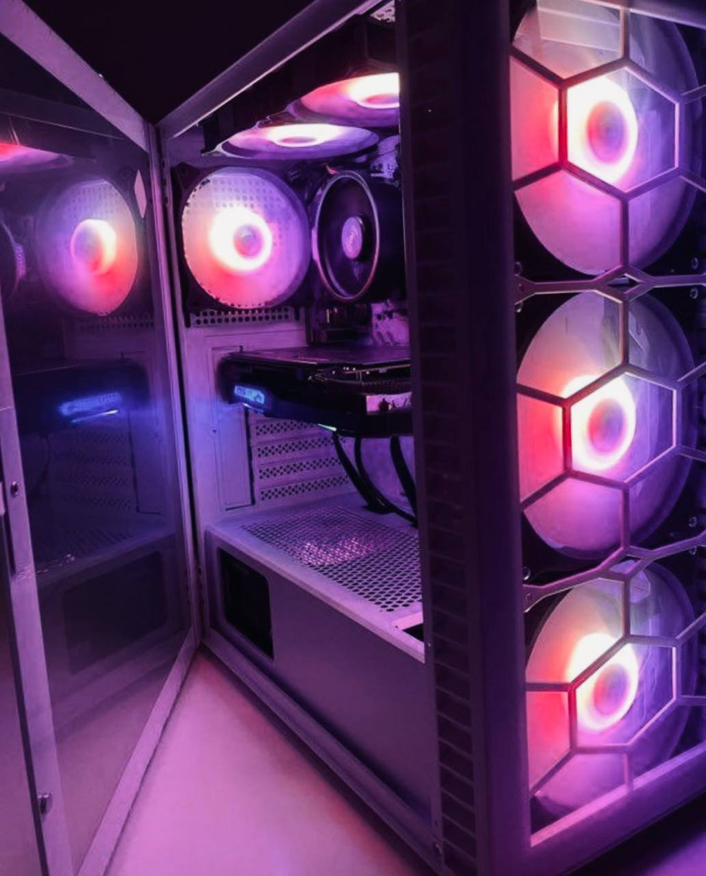 PC Gamer RTX 5060 – Ryzen 7 | 16Go – 1To – Watercooling